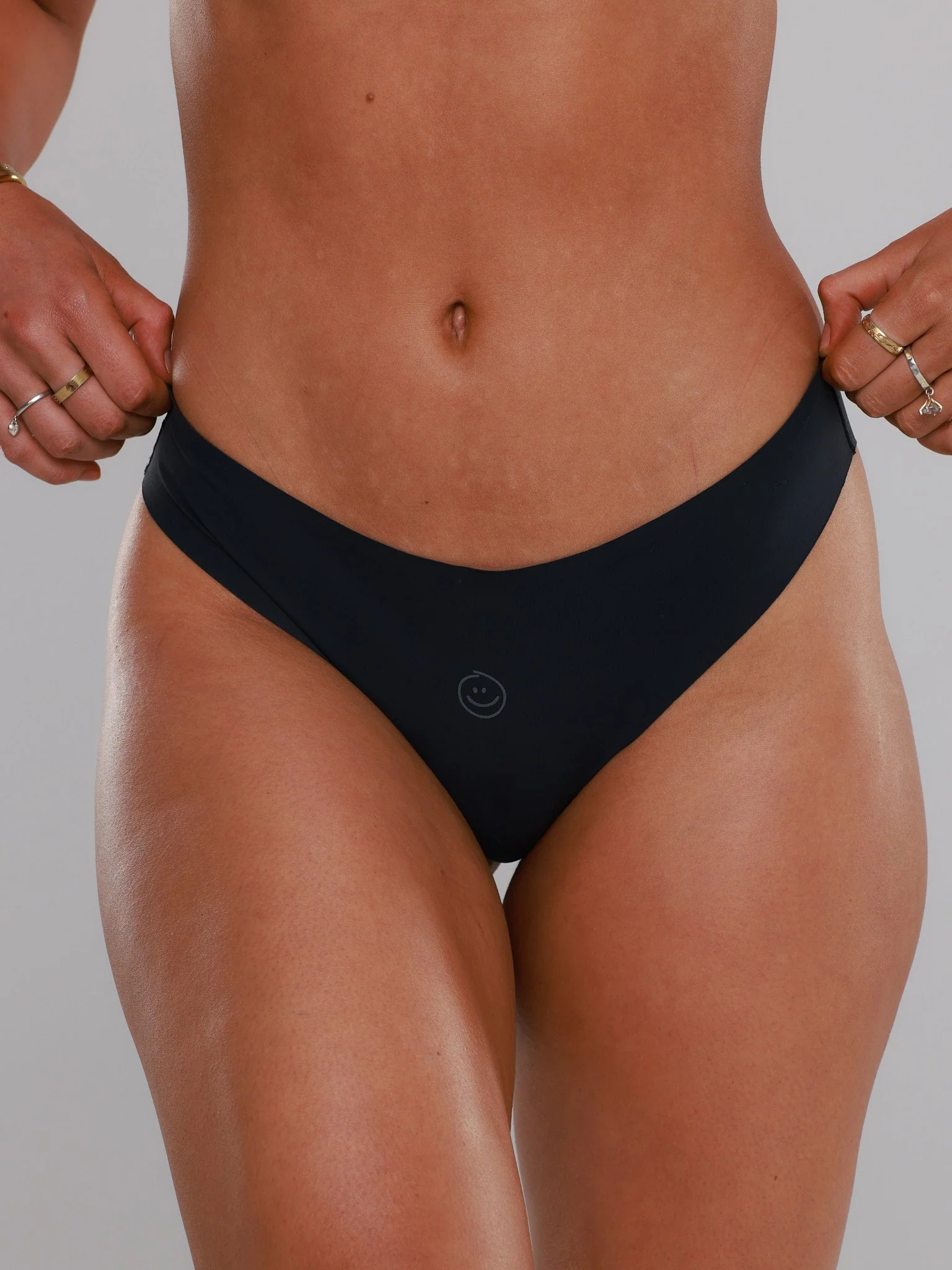 INVISIBLE UNDERWEAR - 3 PACK - Image 10