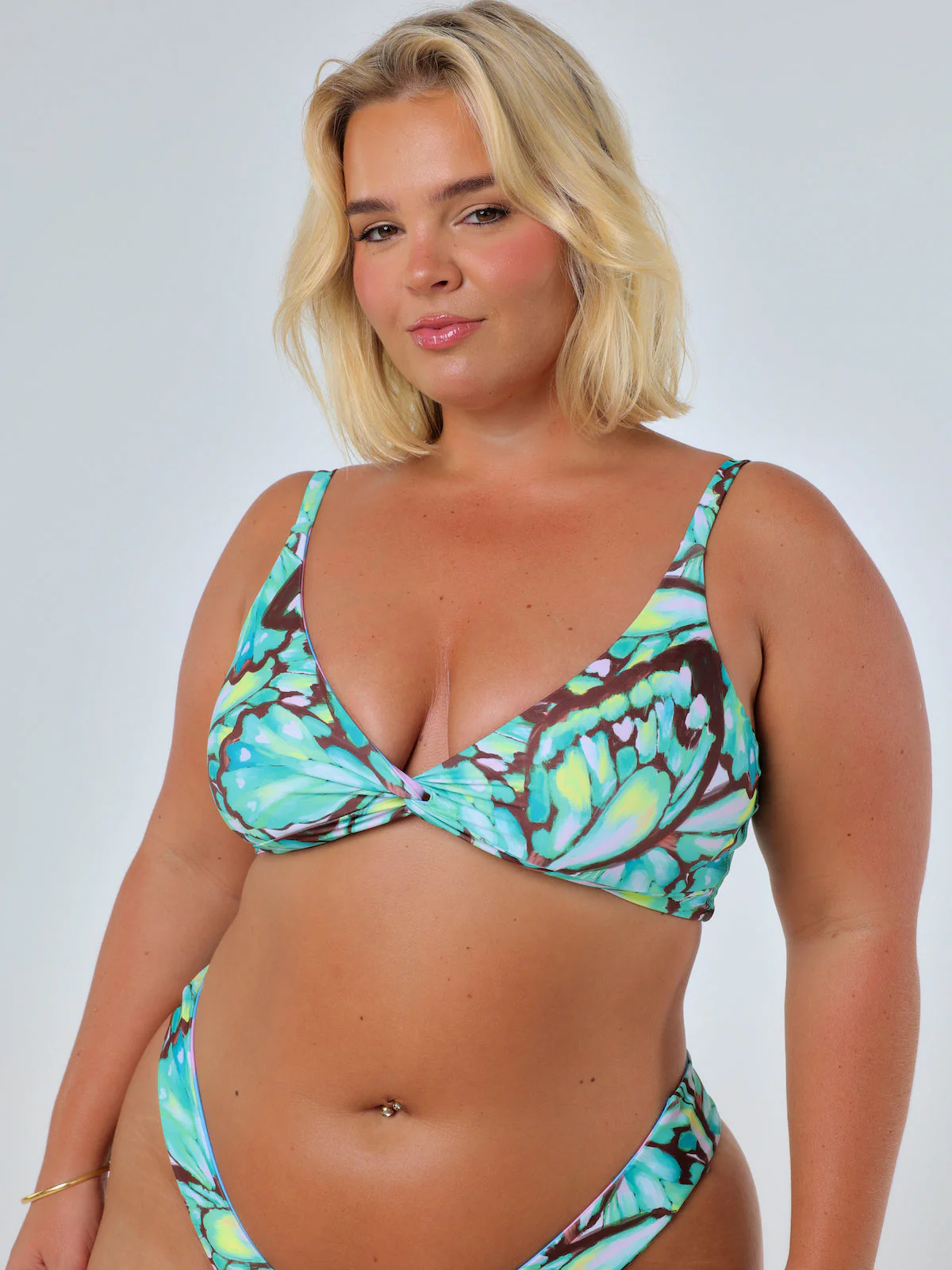 KISS & TELL TWIST TOP - Image 4